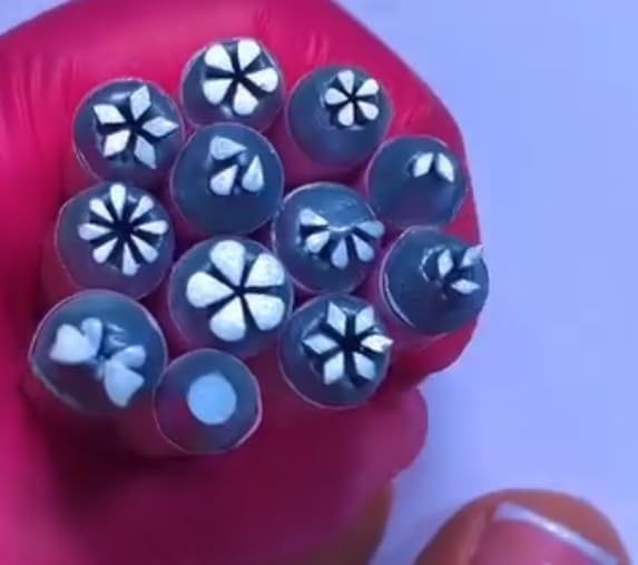 15-Piece Nail Art Stamp Pen Set - DIY Nail Stamping Tools for Flowers, Dots & Creative Designs - Easy-to-Use Nail Graffiti Kit