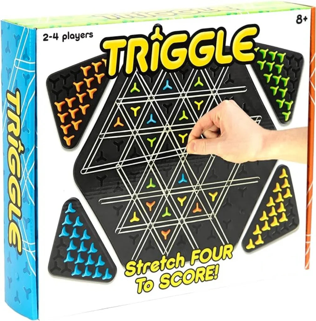 Chain triangle chess game