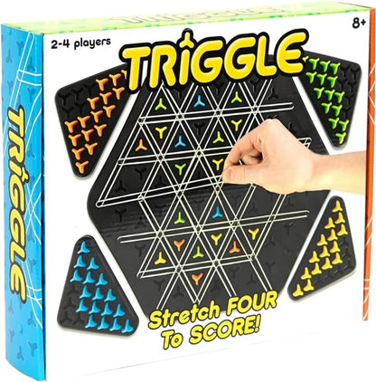 Chain triangle chess game