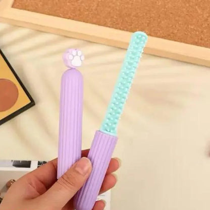 Portable Plastic Comb with Lid